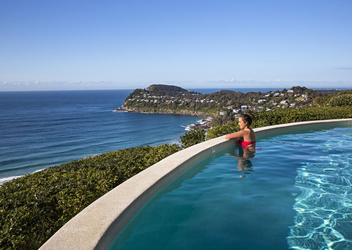 Jonah's infinity pool on Sydney's Northern Beaches