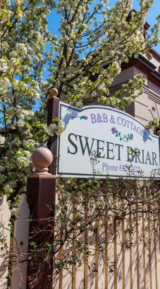 Sweet Briar B&B Cottage in Coolamon, Riverina