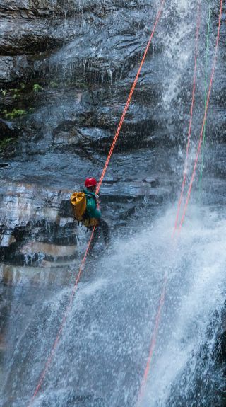 Abseiling in the Blue Mountains. Image credit: Dale Martin